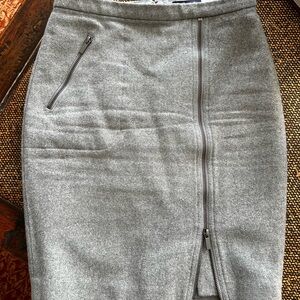 Gray Zippered Women's Skirt